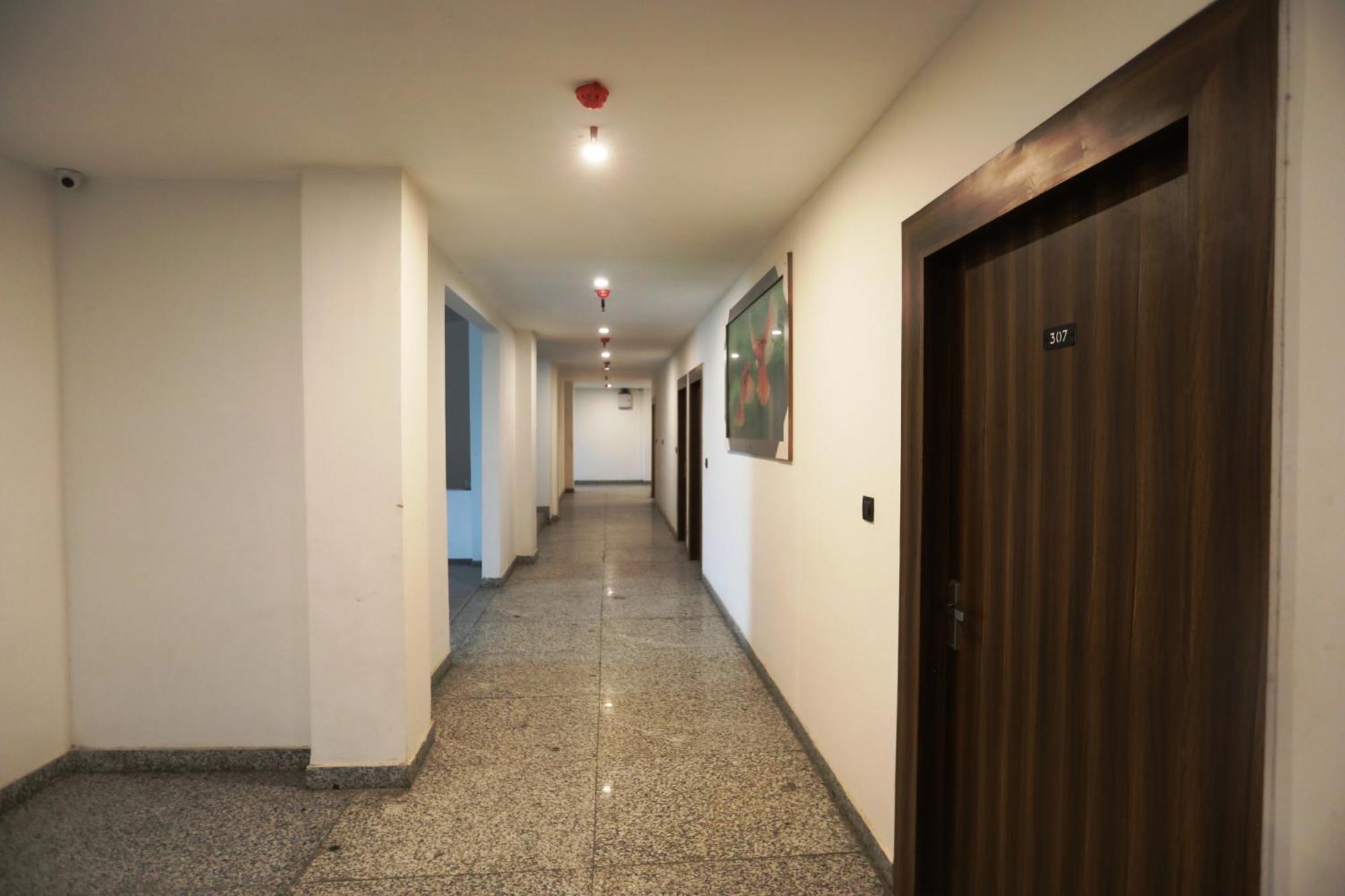 Hotel Noida Grand Sec 58 Exterior foto
